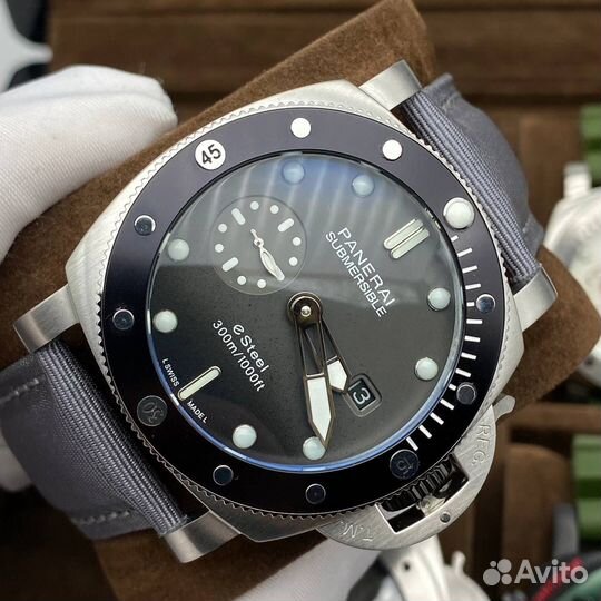 Часы механические Panerai