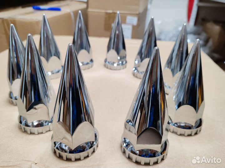 Колпачок гайки колеса на американские тягачи