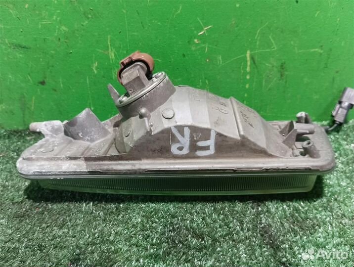 Птф передняя правая Mazda 3 (BK) 2008