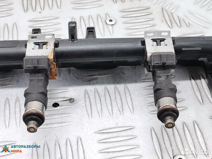 Форсунка Ford Fiesta 5 рест. 2010 1429840