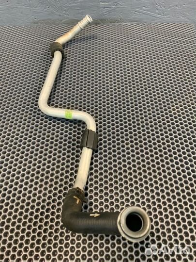 Трубка системы охлаждения передняя Porshe Panamera