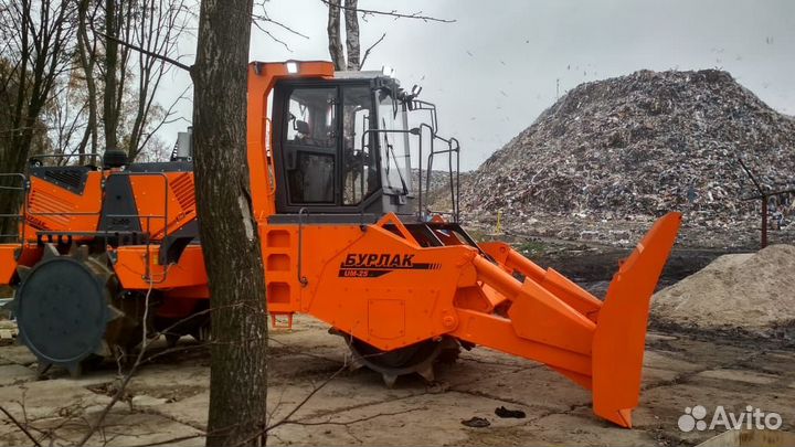 Уплотнительная машина UM-38(двиг ямз) - Компактор