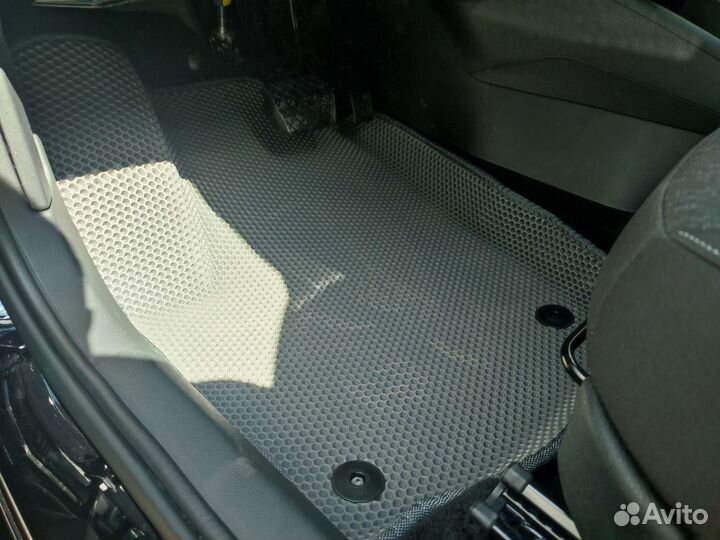 Eva ковры на WW Polo XI