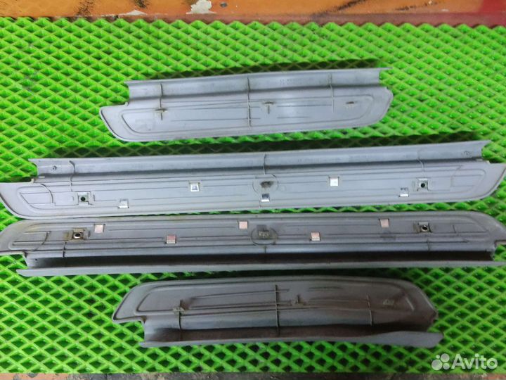 Декоративные накладки порога volvo s40 v40