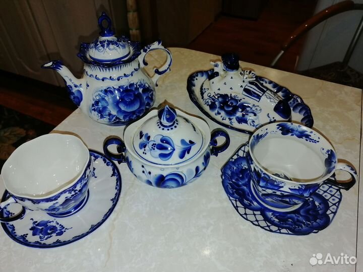 Фарфоровая посуда Гжель