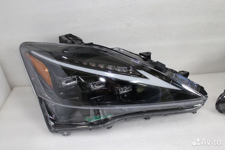 Lexus IS 2005-2013 Фары передние стиль 2021 X6FH6