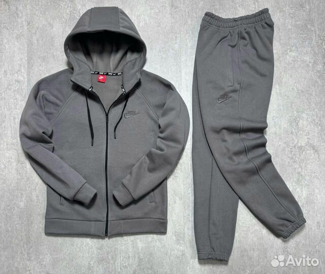 Спортивный костюм Nike