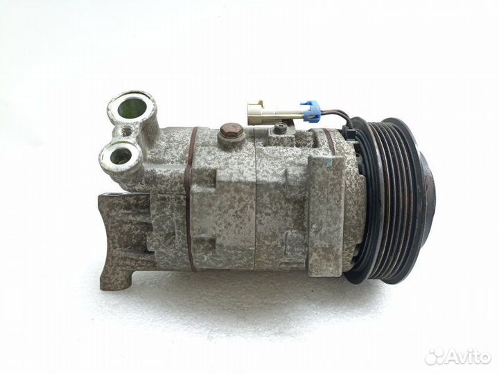Компрессор кондиционера Chevrolet Cruze J300 1.8