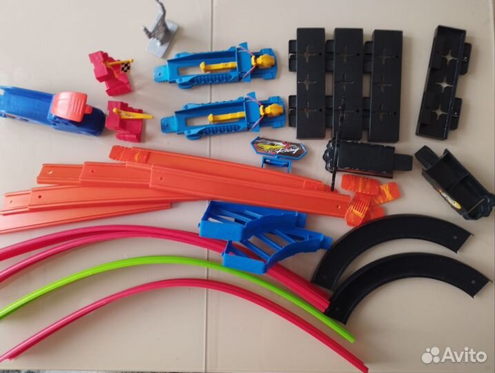 Машинки Hot Wheels