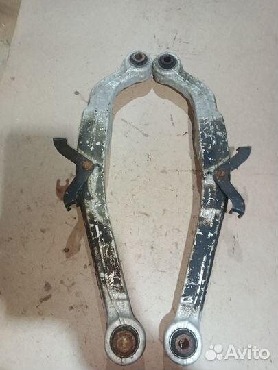 Задние рычаги Nissan Qashqai J11