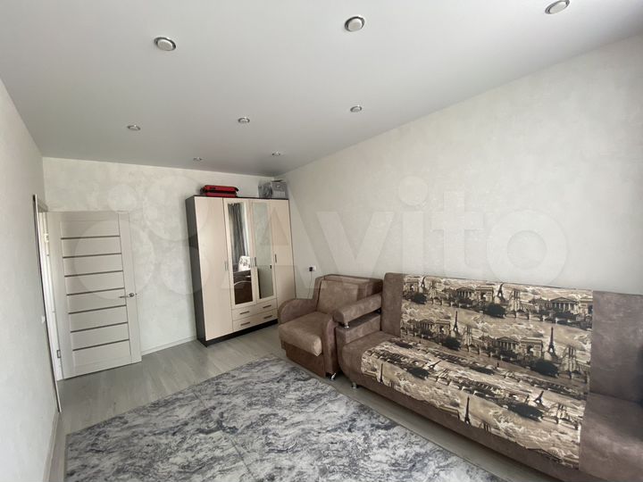 2-к. квартира, 55,8 м², 3/5 эт.