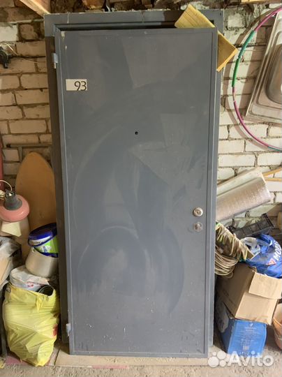 Дверь входная металлическая