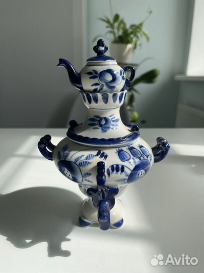 Сувенир самовар Гжель