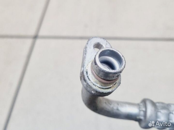 Трубка кондиционера Renault Kaptur 2.0 F4RE410 AT