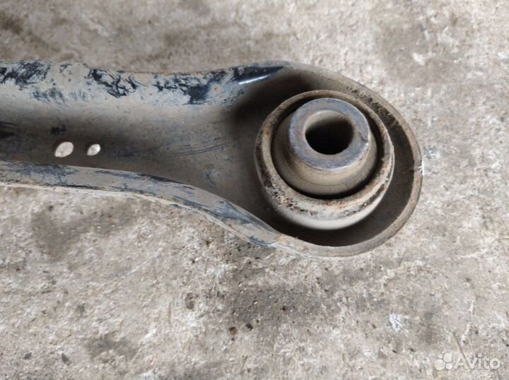 Рычаг задний правый Mitsubishi Lancer CY 2007-2017