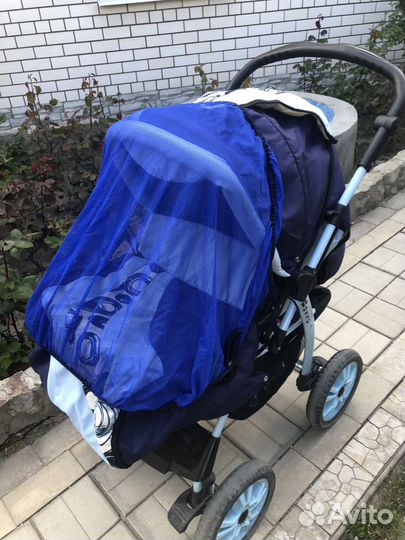 Прогулочная детская коляска