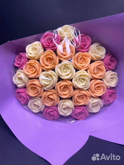 Розы из Белого Шоколада - 29 шт в Букете