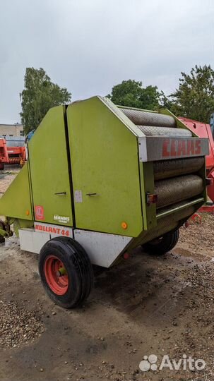 Пресс-подборщик Claas Rollant 44, 1992
