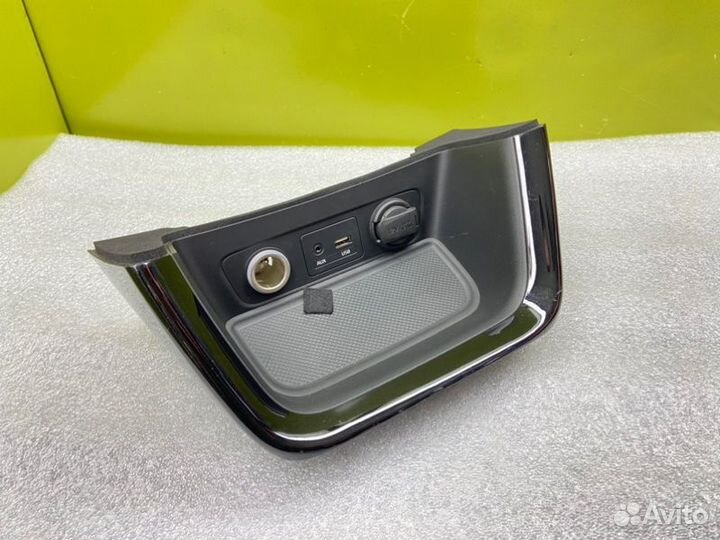 Карман торпедо Kia Sorento 2 XM D4HB 2.2 2018