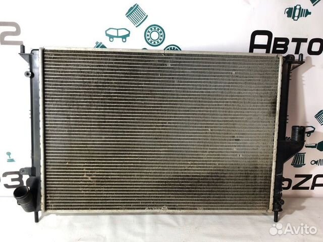 Радиатор охлаждения Renault Duster K4MA690 2013