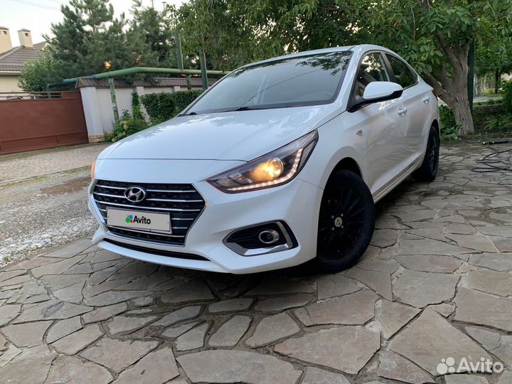 Hyundai Solaris 1.6 AT, 2018, 73 200 км