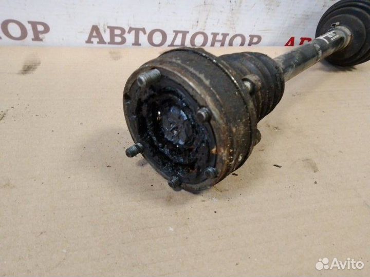 Полуось привод передний левый Skoda Fabia 2 1.2