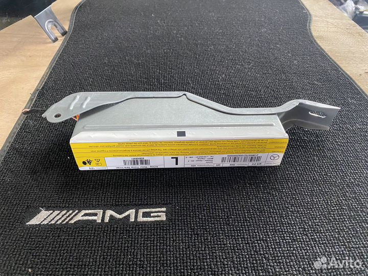 Подушка безопасности боковая левая Mercedes W212