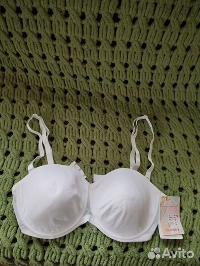 Бюстгалтер Triumph 85D