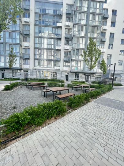 2-к. квартира, 62 м², 1/16 эт.