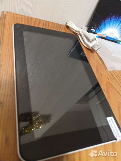 Продается Планшет DNS Air Tab E76