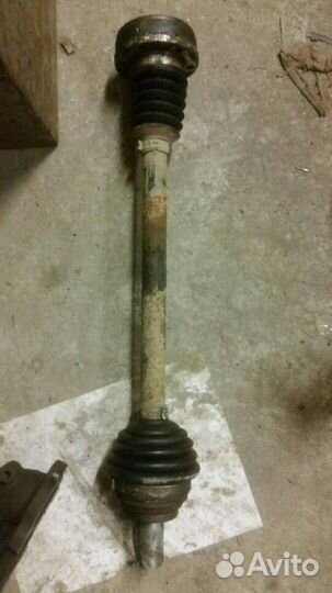 Полуось привод Volkswagen Golf Skoda Octavia A5