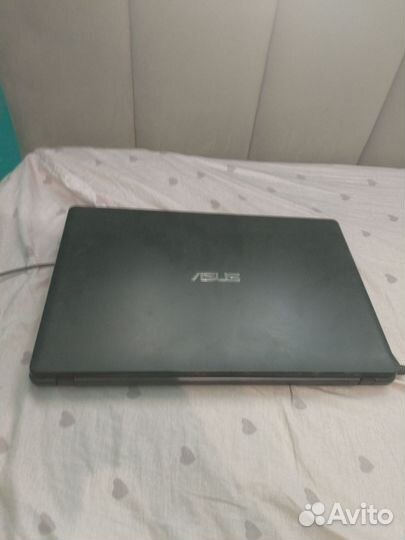 Ноутбук asus