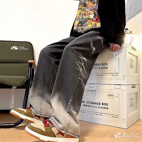 Джинсы Balenciaga Jail type