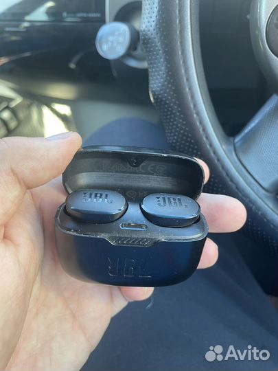 Беспроводные наушники jbl