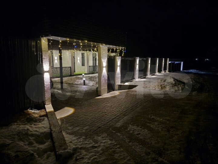 Коттедж 208 м² на участке 6 сот.