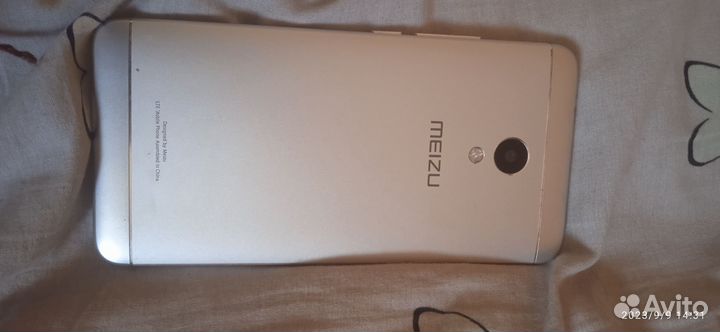Телефон Meizu
