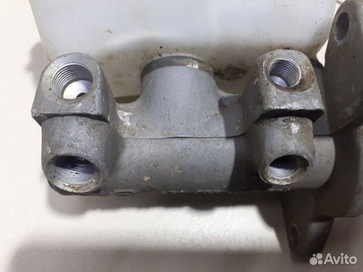 Цилиндр тормозной главный Renault Logan 1 K7JA710