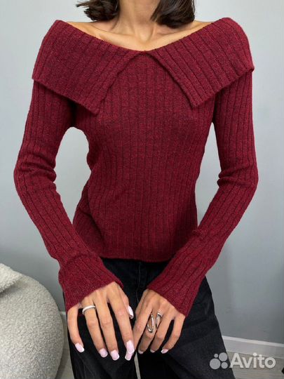 Свитер кофта женский