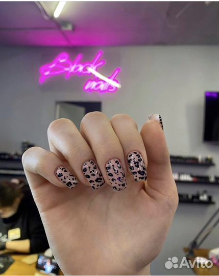 Мастер маникюра / педикюра