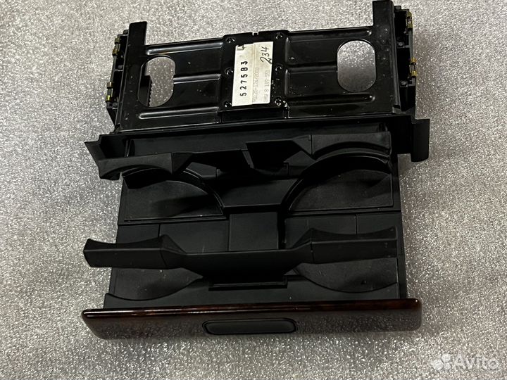 Задние подстаканники Bmw E38