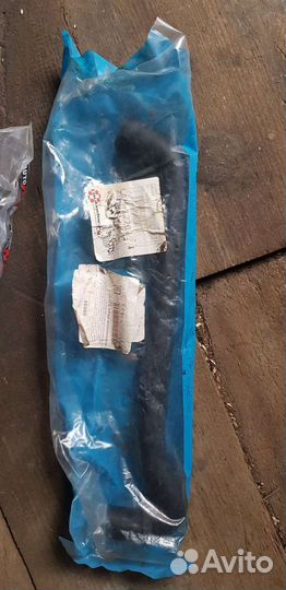 Патрубок системы вентиляции vw golf 4