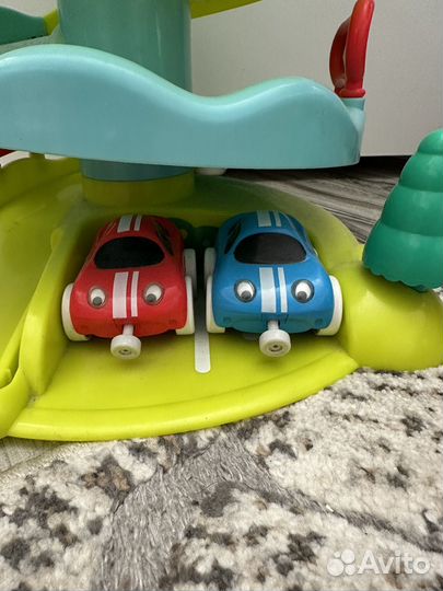 Игровой трек с машинками