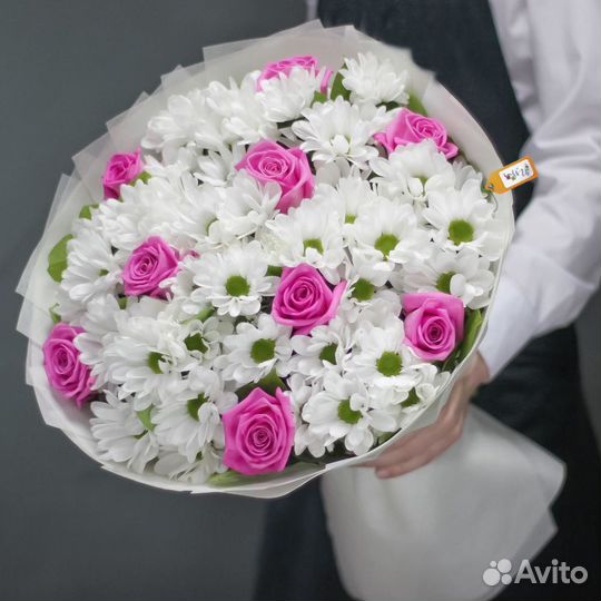 Продажа живых цветов, букеты