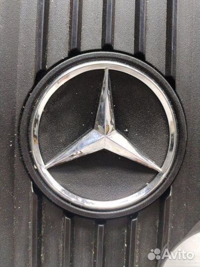 Крышка двигателя Mercedes C-Class W 203 coupe M271