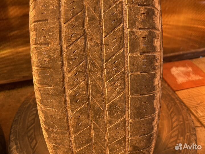 Hankook Dynapro HT RH12 235/75 R16