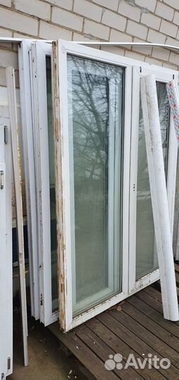 4 высоких пластиковых Б/У окна