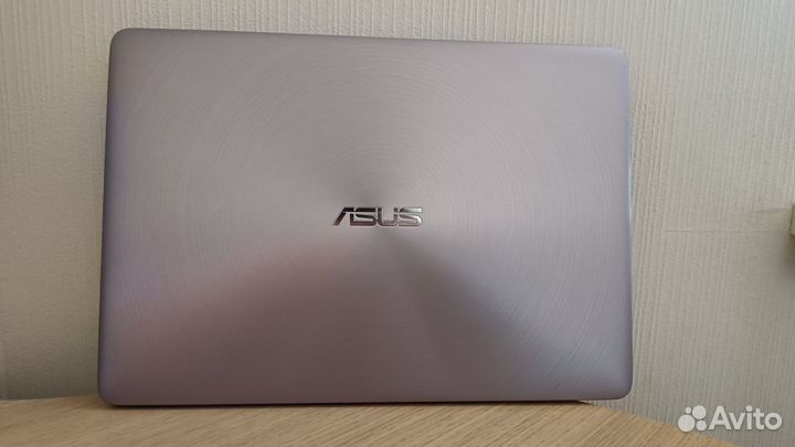 Ноутбук asus новый, i3-7100u