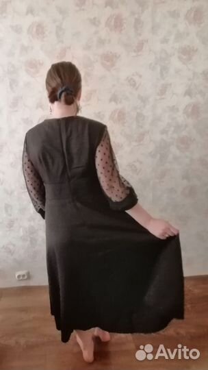 Платье женское 48 размера