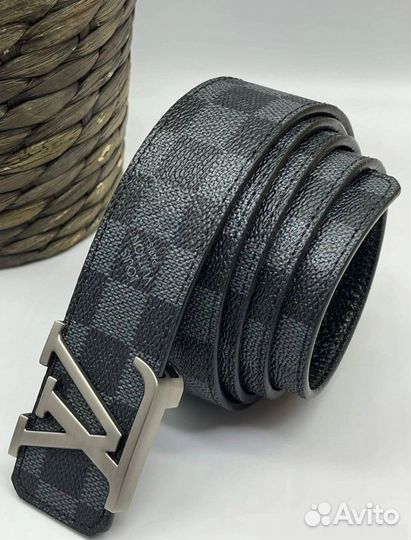 Мужской кожаный ремень