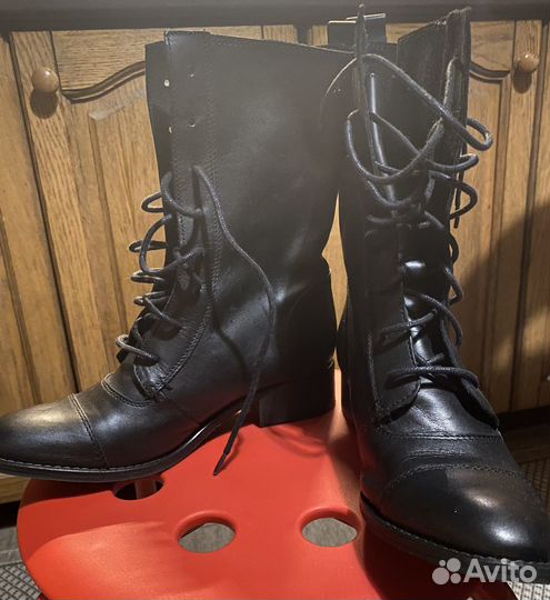 Ботинки женские